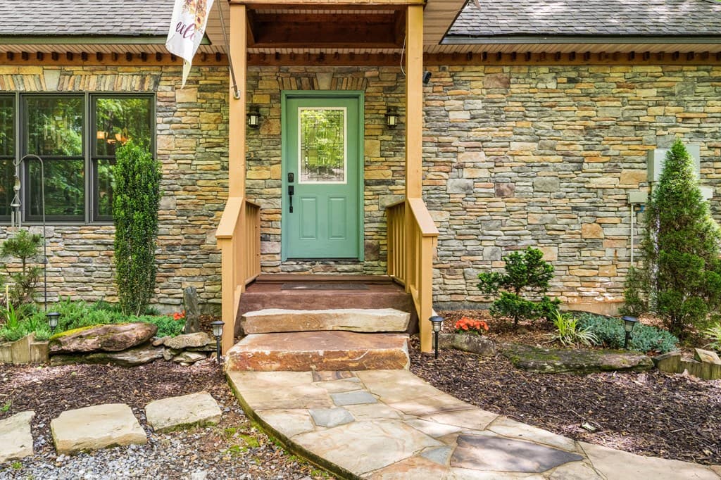 255 Stoney Brook Trail, Hayesville NC 28904 - Photo