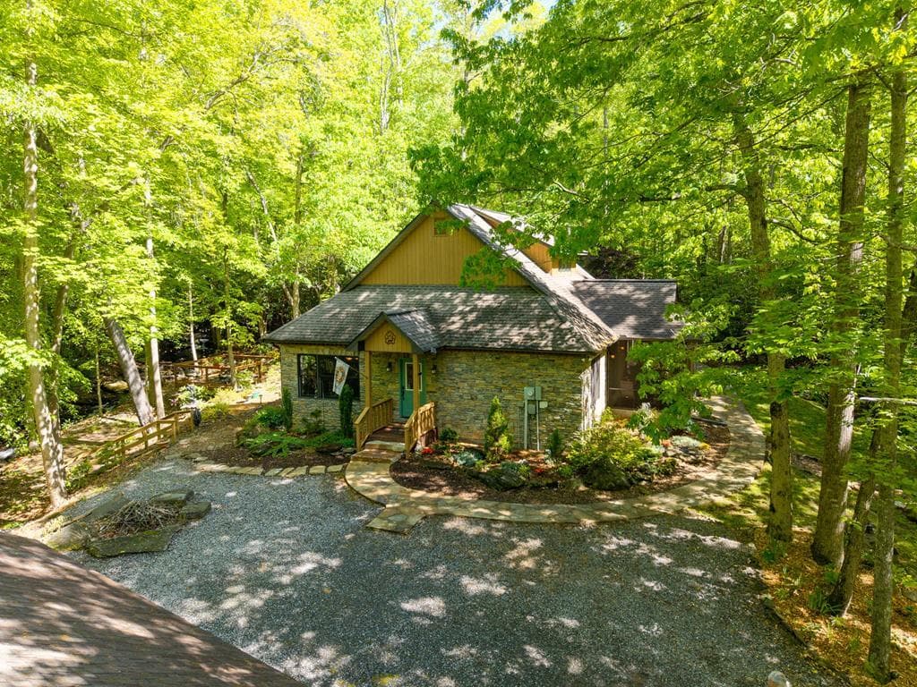 255 Stoney Brook Trail, Hayesville NC 28904 - Photo