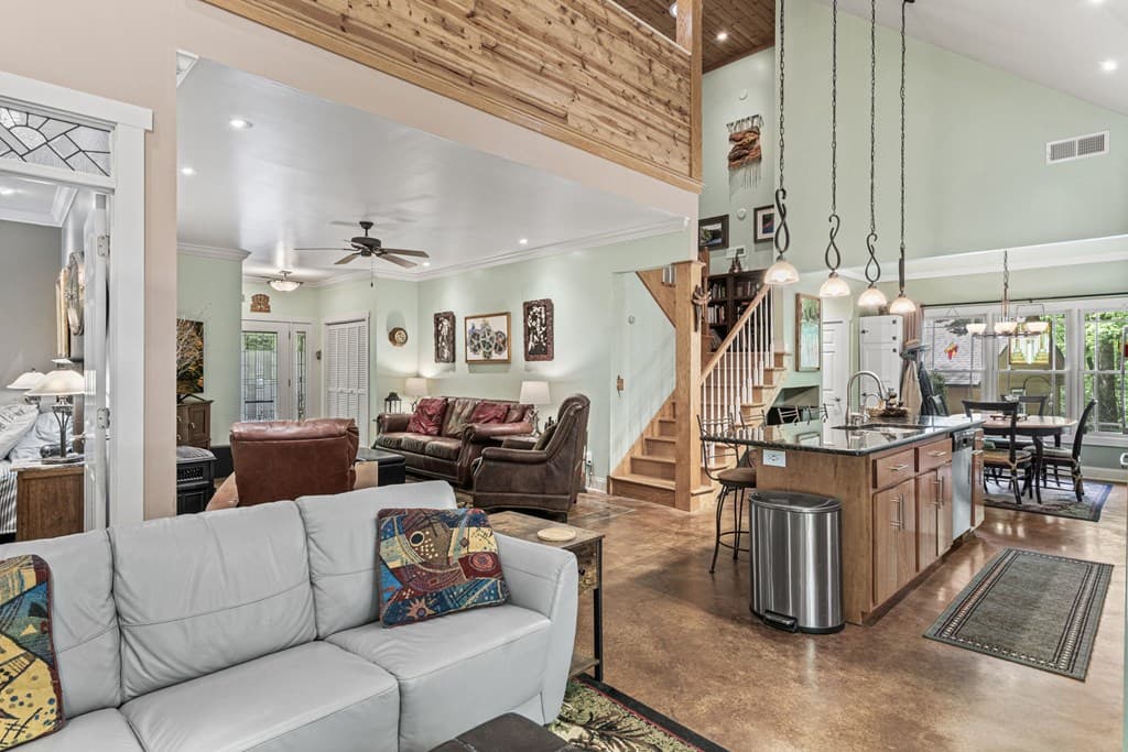 255 Stoney Brook Trail, Hayesville NC 28904 - Photo