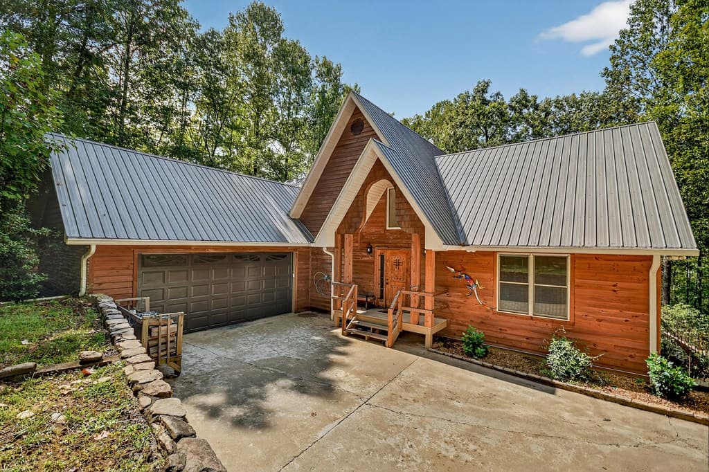 324 Cooper Creek Drive, Suches GA 30572 - Photo