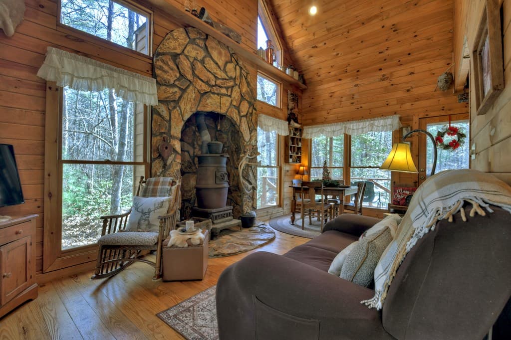 331 Chestnut Gap Road, Blue Ridge GA 30513 - Photo