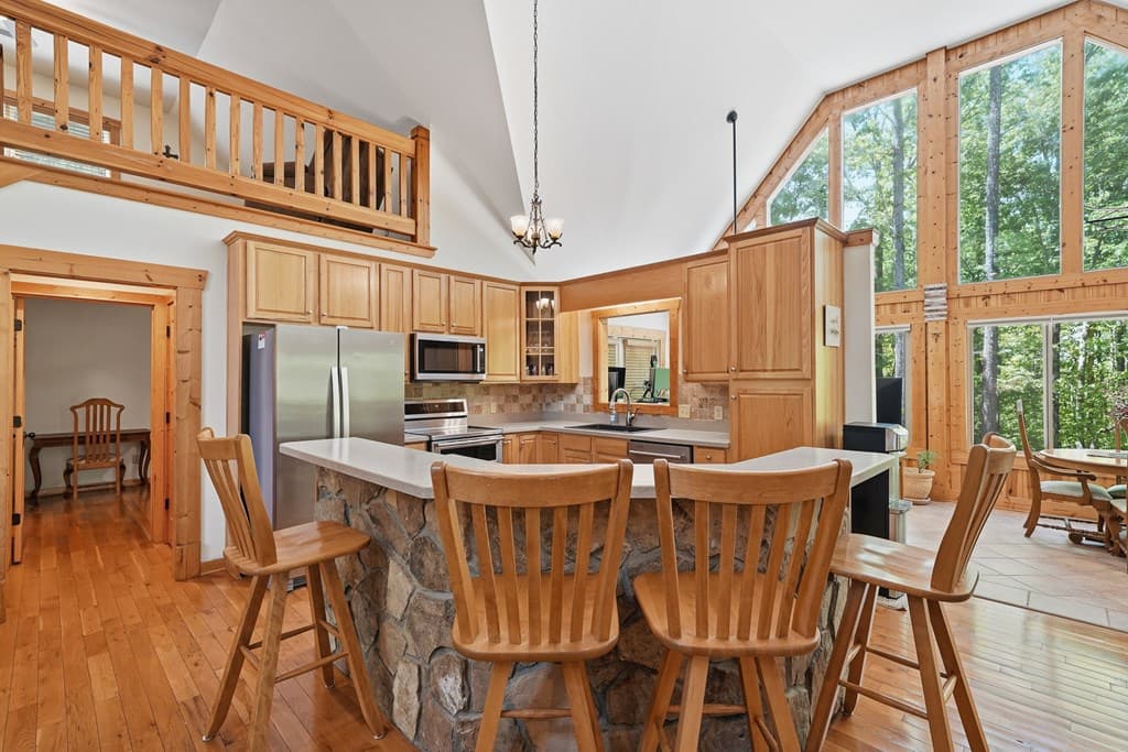 789 Gateway Drive, Ellijay GA 30540 - Photo