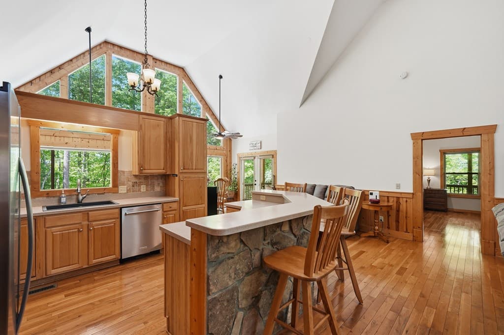 789 Gateway Drive, Ellijay GA 30540 - Photo