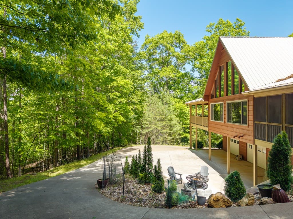 789 Gateway Drive, Ellijay GA 30540 - Photo