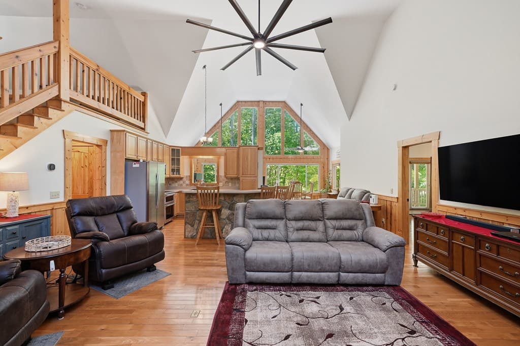 789 Gateway Drive, Ellijay GA 30540 - Photo