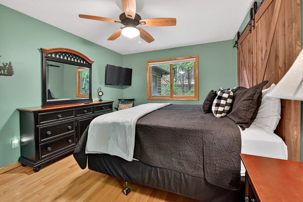 205 Lookout Drive, Blue Ridge GA 30513 - Photo