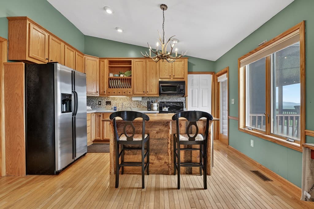 205 Lookout Drive, Blue Ridge GA 30513 - Photo
