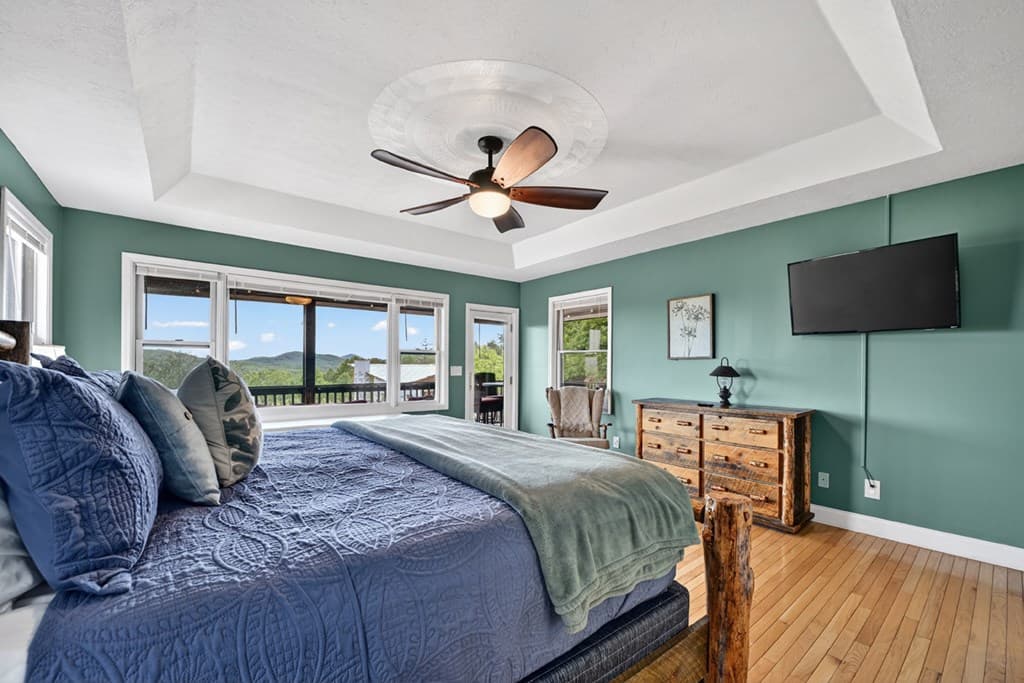 205 Lookout Drive, Blue Ridge GA 30513 - Photo