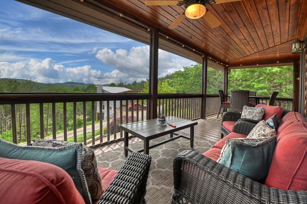 205 Lookout Drive, Blue Ridge GA 30513 - Photo