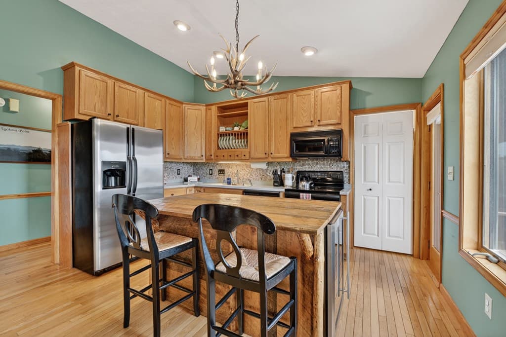 205 Lookout Drive, Blue Ridge GA 30513 - Photo