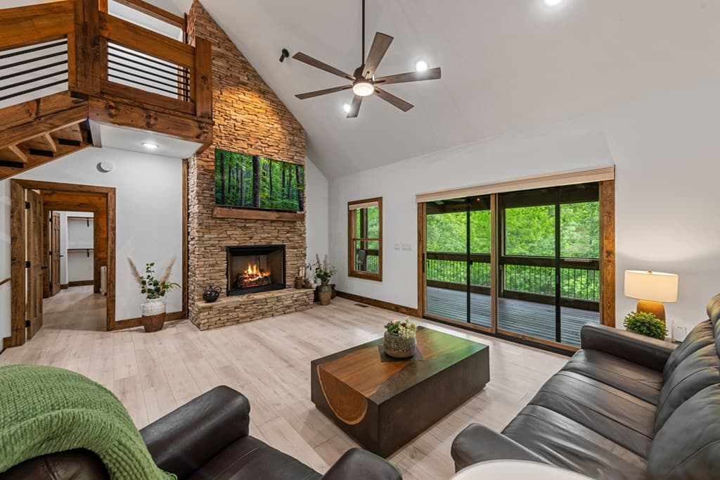 60 Weeks Lane, Ellijay GA 30540 - Photo