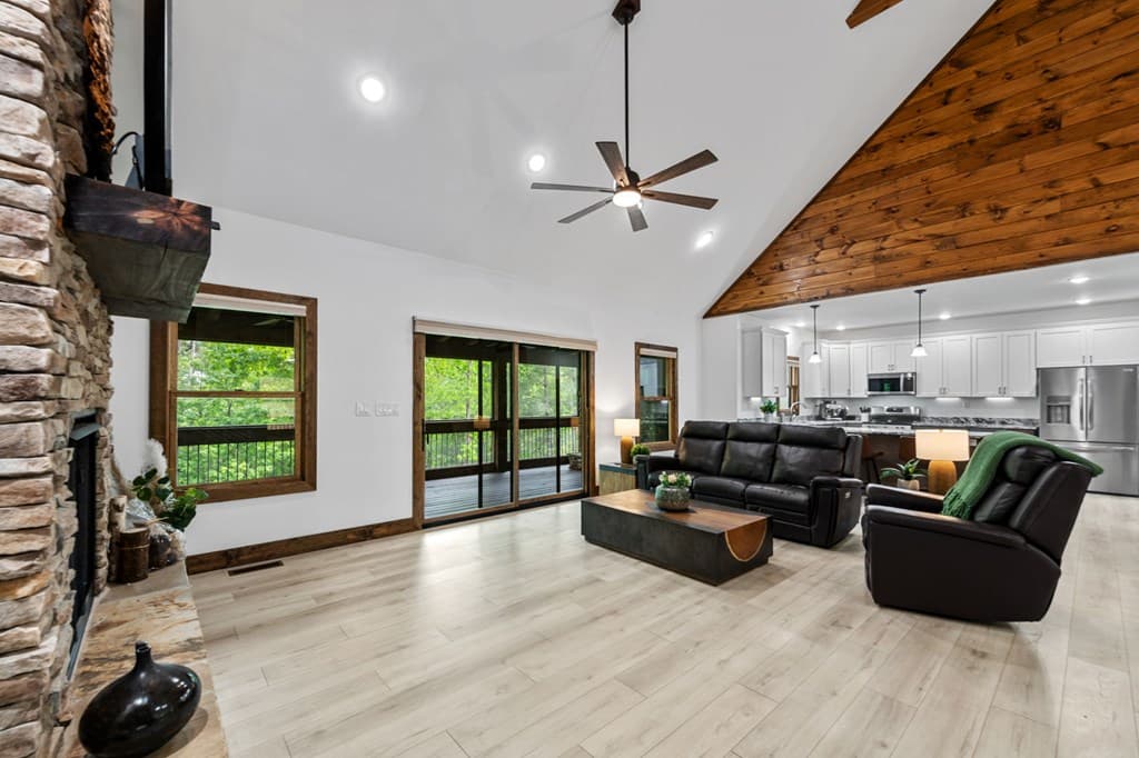 60 Weeks Lane, Ellijay GA 30540 - Photo