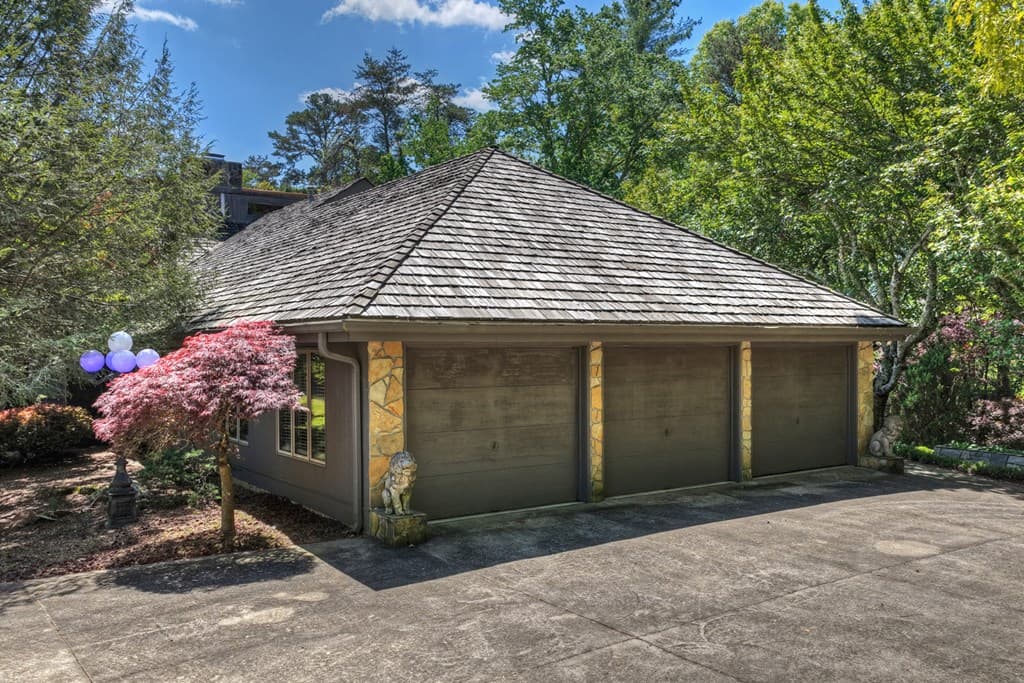 196 Westwoods Drive, Ellijay GA 30540 - Photo