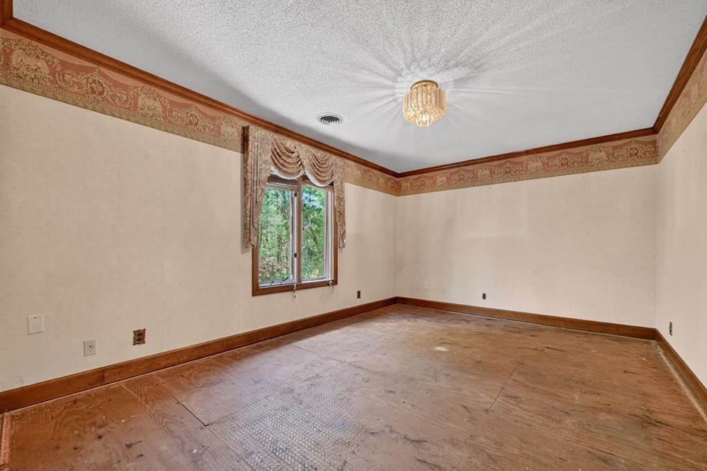 196 Westwoods Drive, Ellijay GA 30540 - Photo