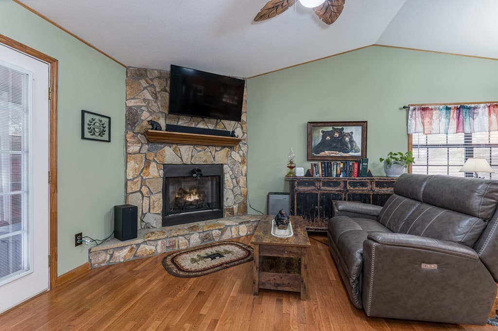 9 Settlers Crossing Way, Murphy NC 28906 - Photo