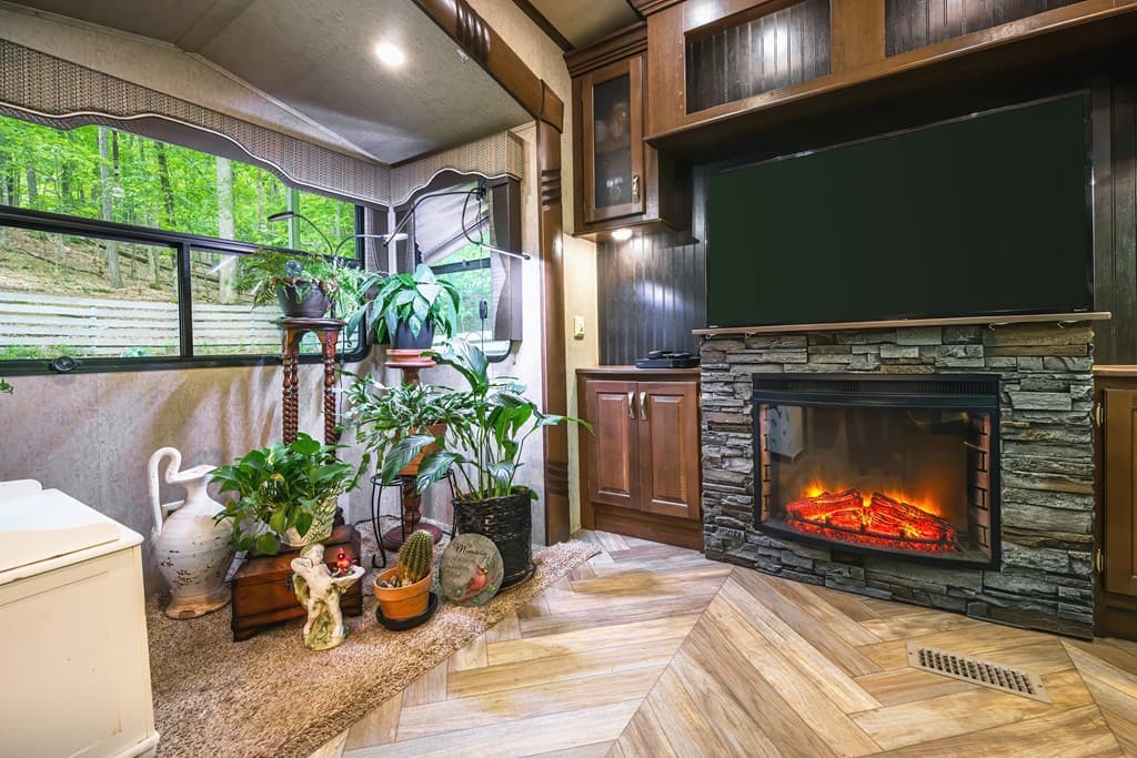 35 23rd Street, Ellijay GA 30540 - Photo