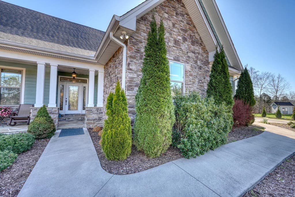 731 Owen Vista Drive, Blairsville GA 30512 - Photo