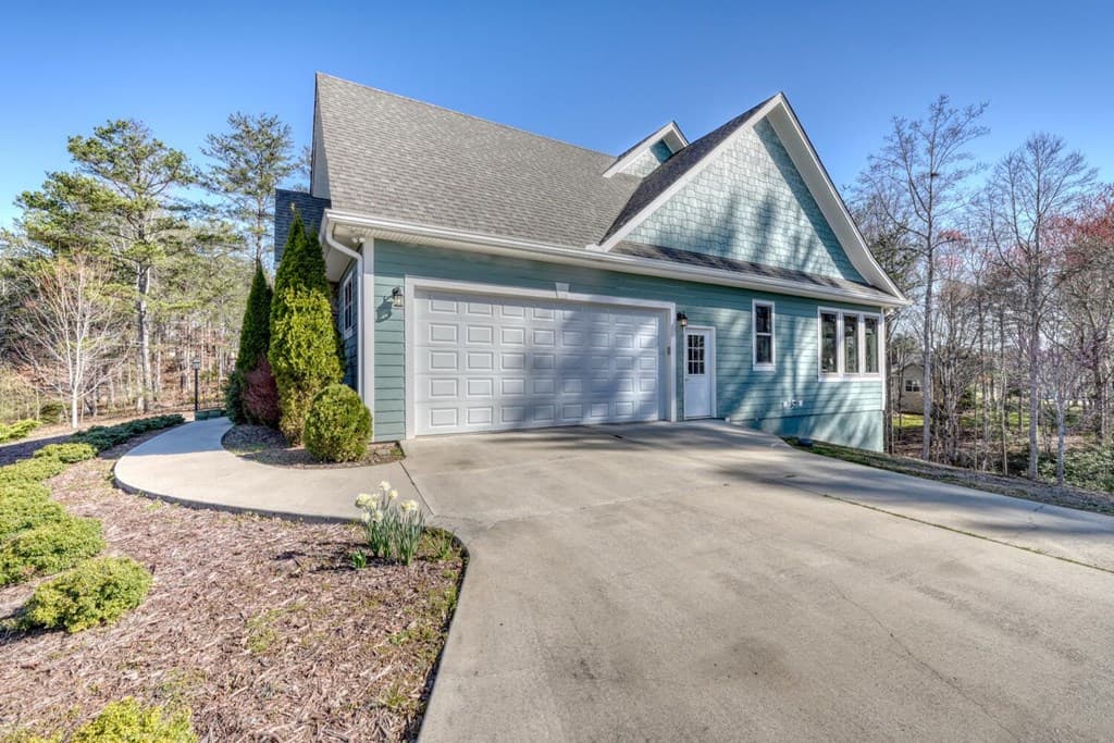731 Owen Vista Drive, Blairsville GA 30512 - Photo