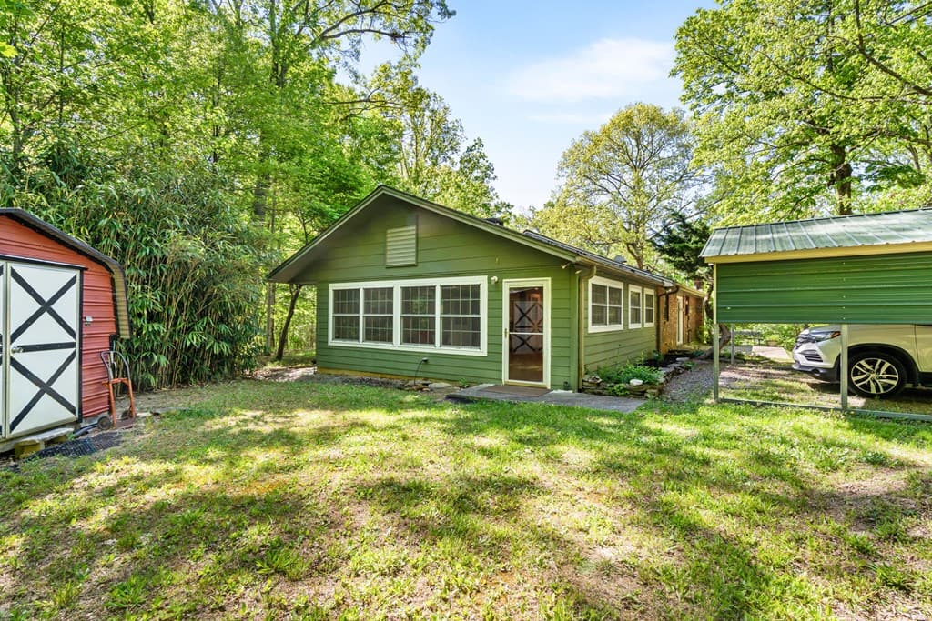 401 Guest Lane, Hayesville NC 28904 - Photo