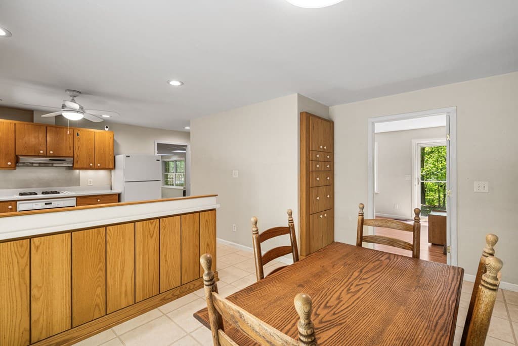 401 Guest Lane, Hayesville NC 28904 - Photo