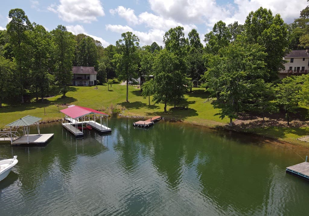 136 Madison Avenue, Blairsville GA 30512 - Photo