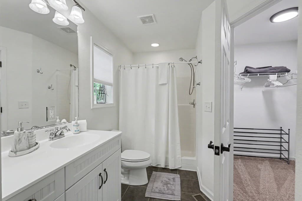136 Madison Avenue, Blairsville GA 30512 - Photo
