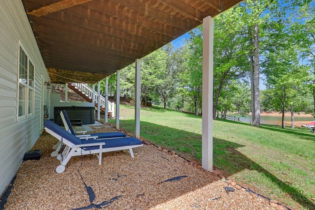 136 Madison Avenue, Blairsville GA 30512 - Photo