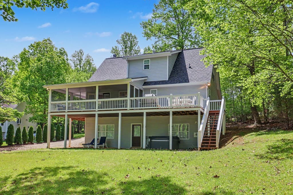 136 Madison Avenue, Blairsville GA 30512 - Photo