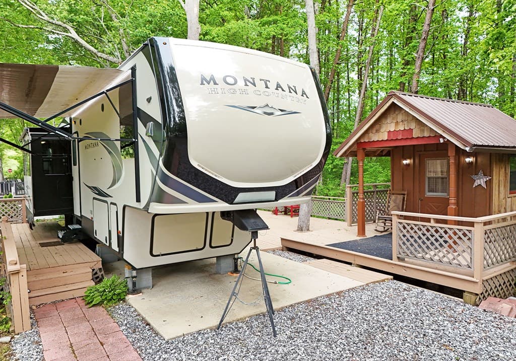 99 Moccasin Lane, Blairsville GA 30512 - Photo