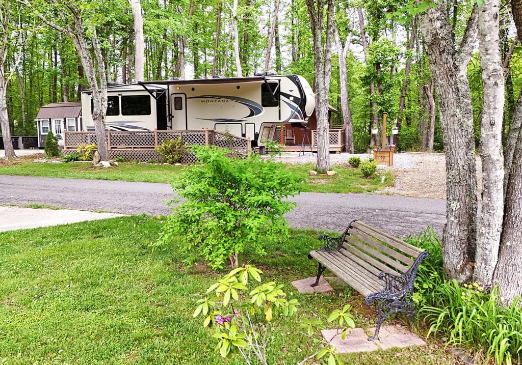 99 Moccasin Lane, Blairsville GA 30512 - Photo