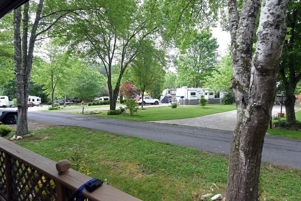 99 Moccasin Lane, Blairsville GA 30512 - Photo