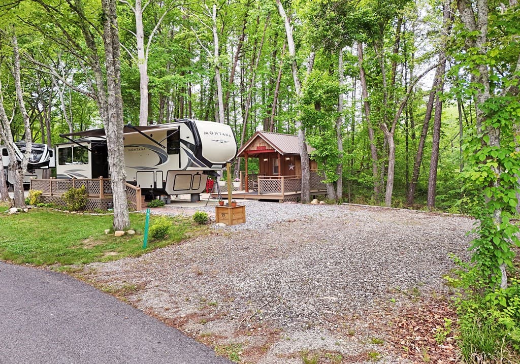 99 Moccasin Lane, Blairsville GA 30512 - Photo