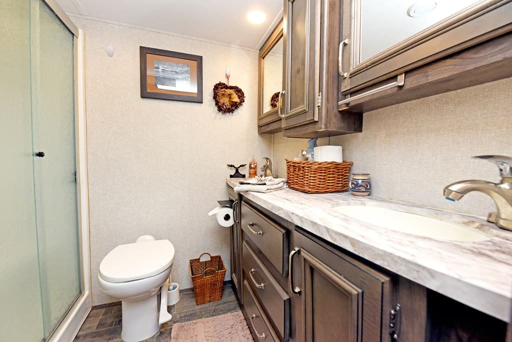 99 Moccasin Lane, Blairsville GA 30512 - Photo