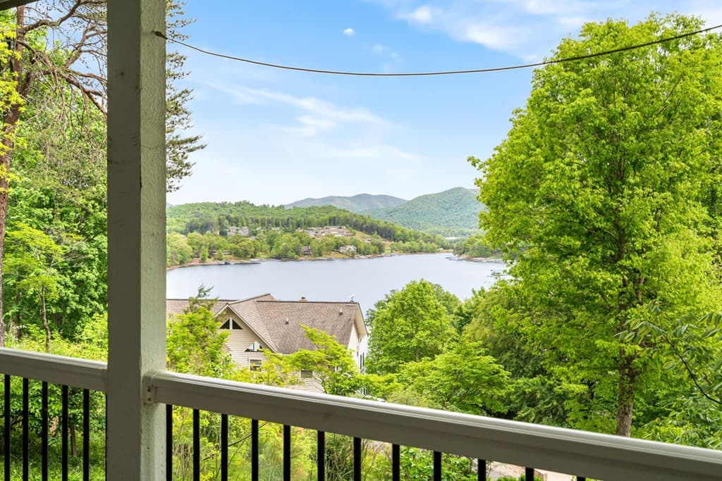 569 Sunnyside Shores, Hiawassee GA 30546 - Photo