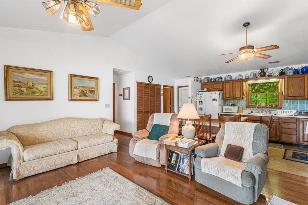 569 Sunnyside Shores, Hiawassee GA 30546 - Photo