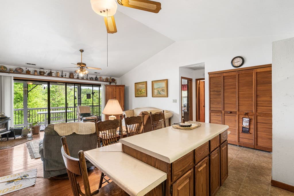 569 Sunnyside Shores, Hiawassee GA 30546 - Photo