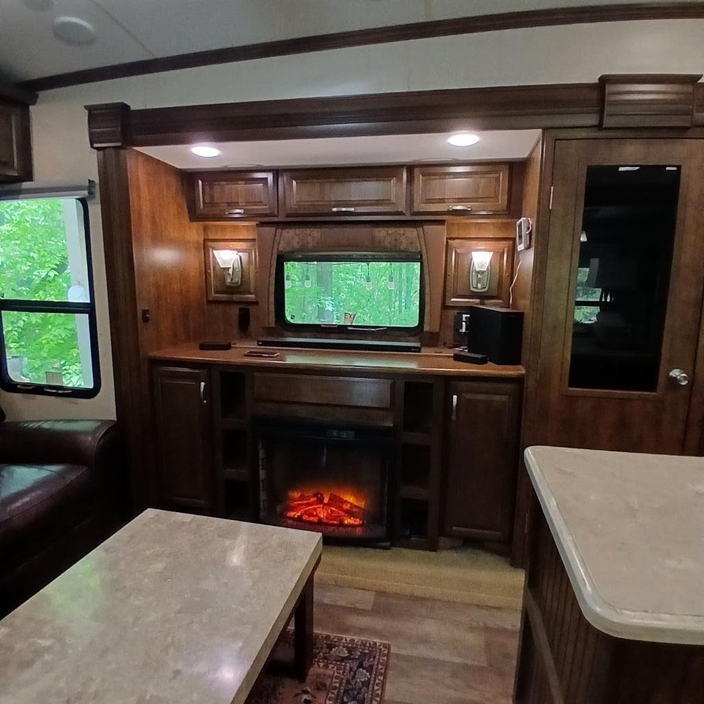 68 7th Street, Ellijay GA 30540 - Photo
