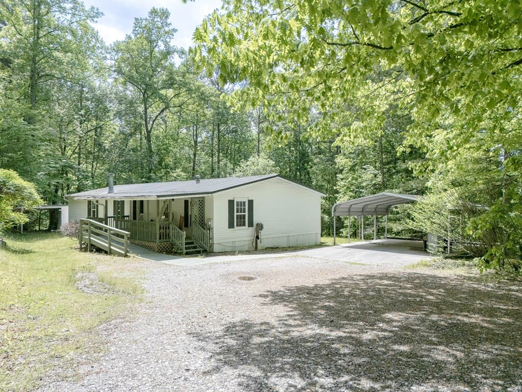 108 Dogwood Drive, Blairsville GA 30512 - Photo