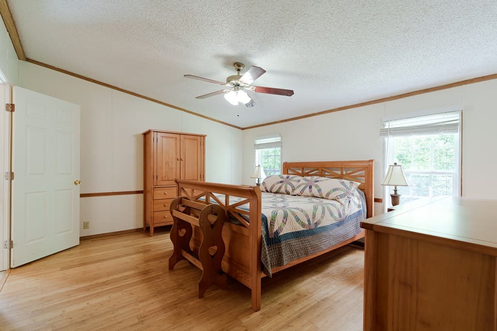 108 Dogwood Drive, Blairsville GA 30512 - Photo