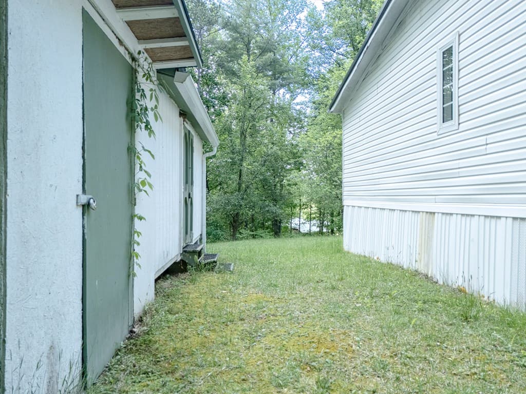 108 Dogwood Drive, Blairsville GA 30512 - Photo