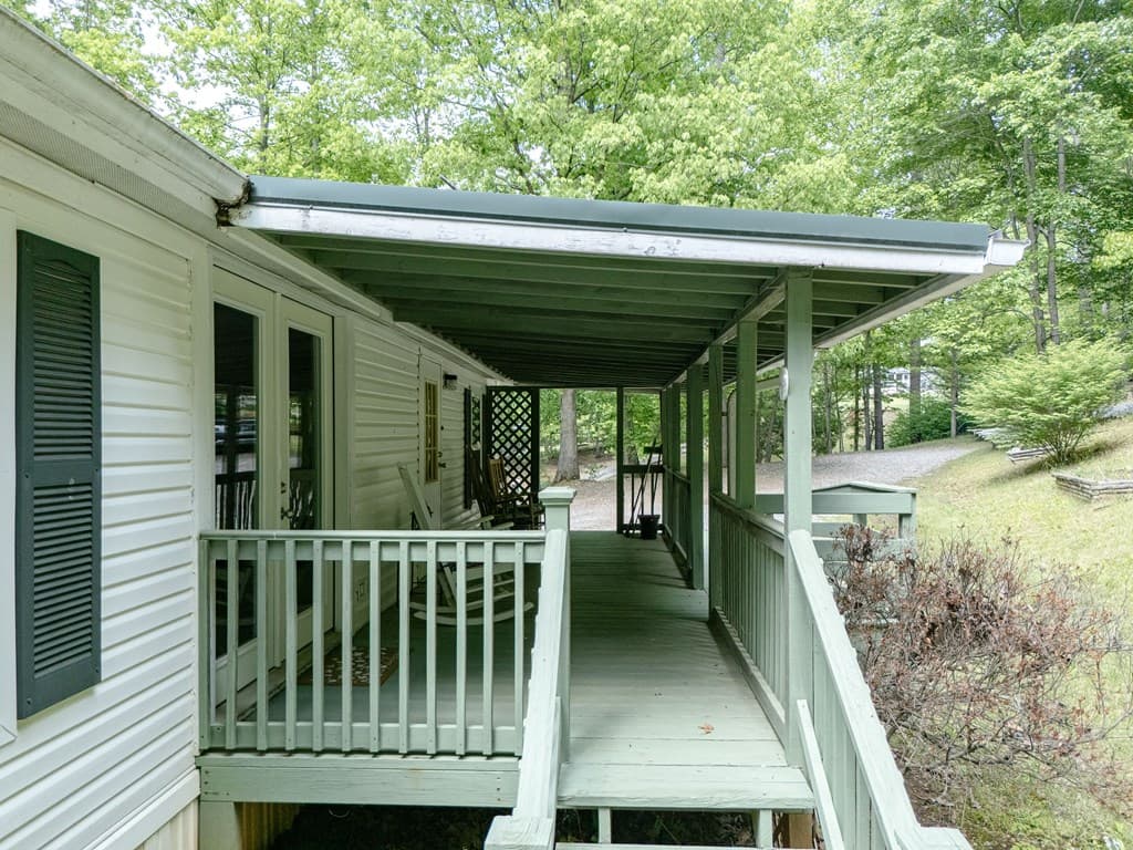 108 Dogwood Drive, Blairsville GA 30512 - Photo