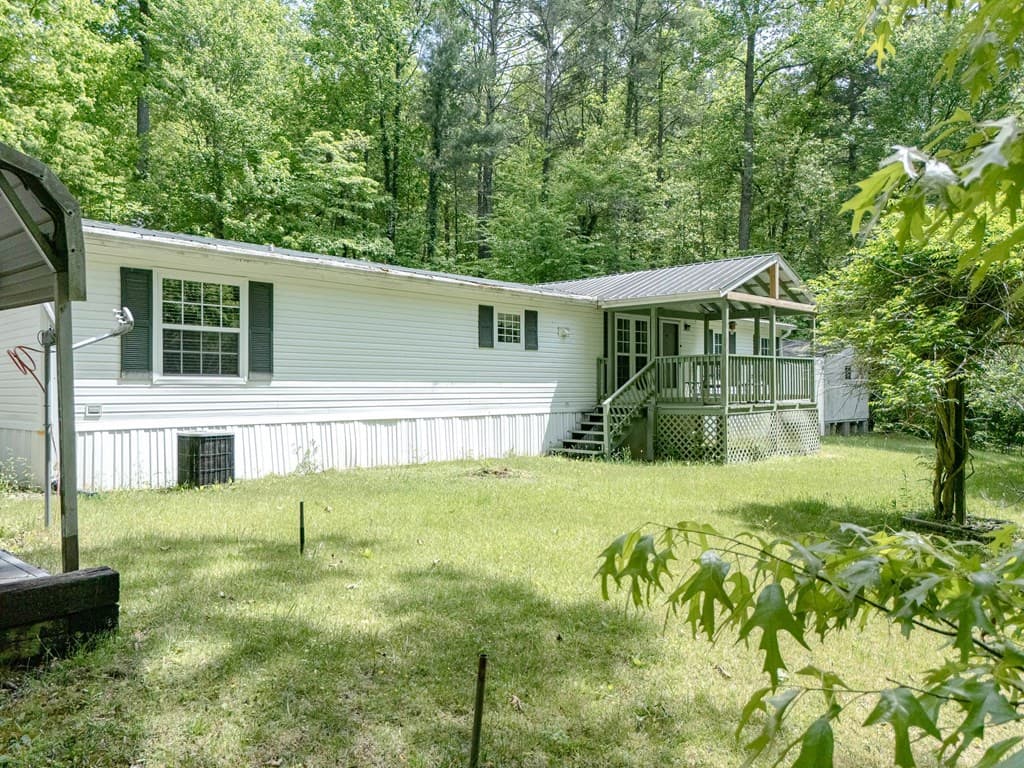108 Dogwood Drive, Blairsville GA 30512 - Photo
