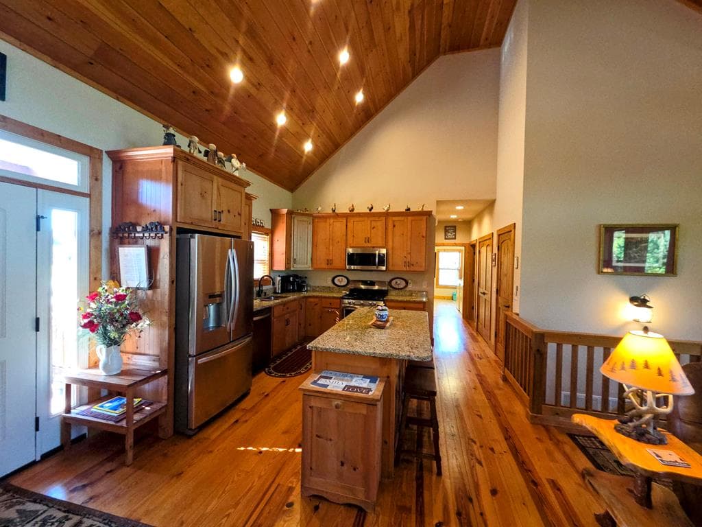 182 Loop Lane, Blairsville GA 30512 - Photo