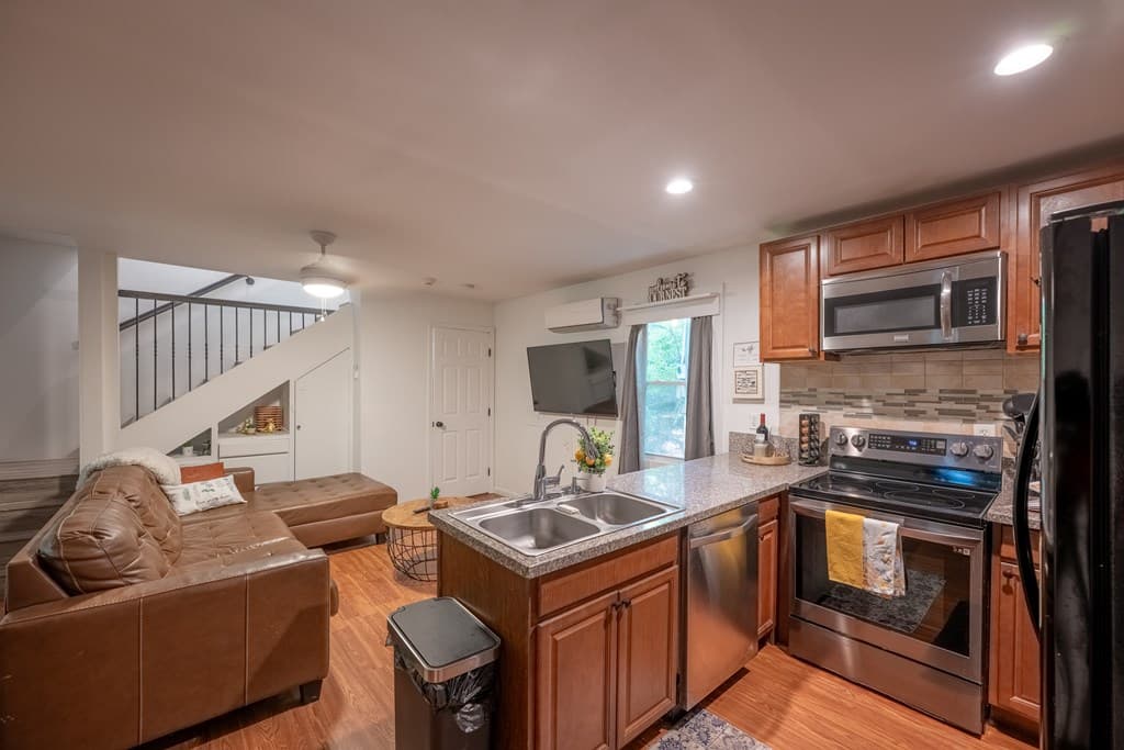257 Pen Drive, Ellijay GA 30540 - Photo