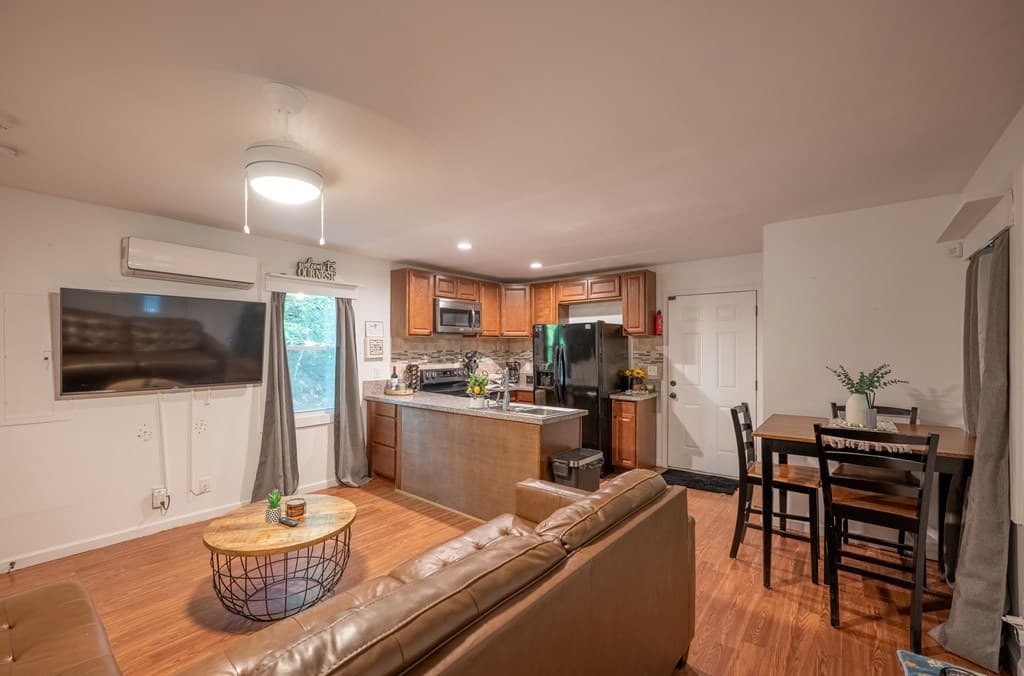257 Pen Drive, Ellijay GA 30540 - Photo