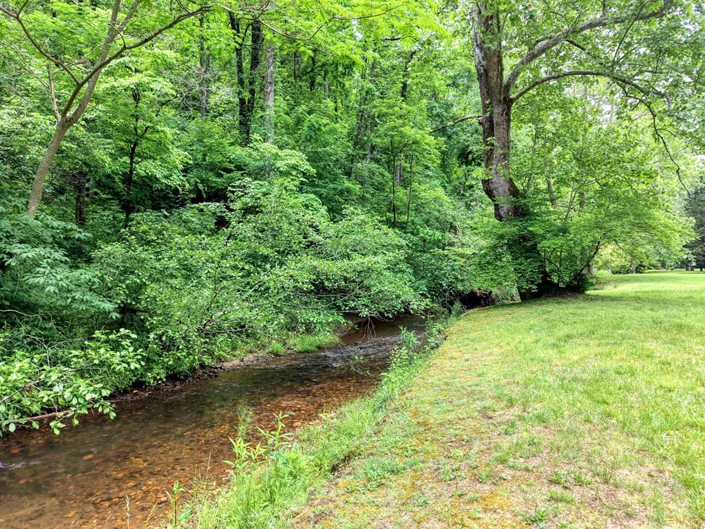 1903 Bell Eagle Drive, Hiawassee GA 30546 - Photo
