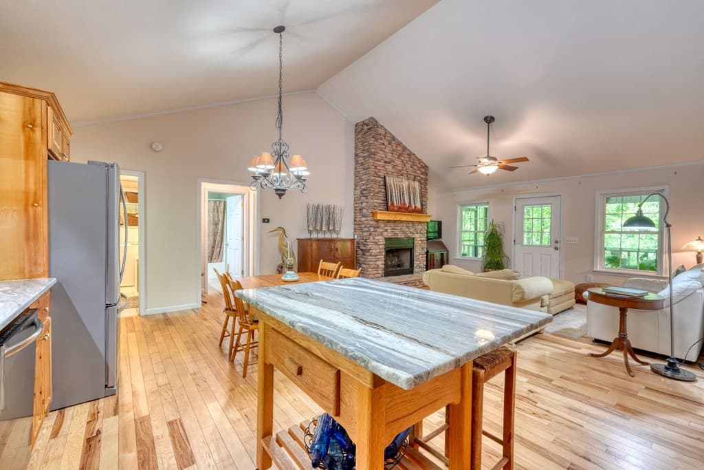1903 Bell Eagle Drive, Hiawassee GA 30546 - Photo
