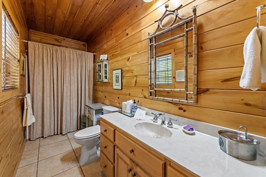 940 Knollwood Road, Mineral Bluff GA 30599 - Photo