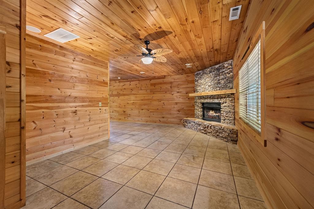 940 Knollwood Road, Mineral Bluff GA 30599 - Photo