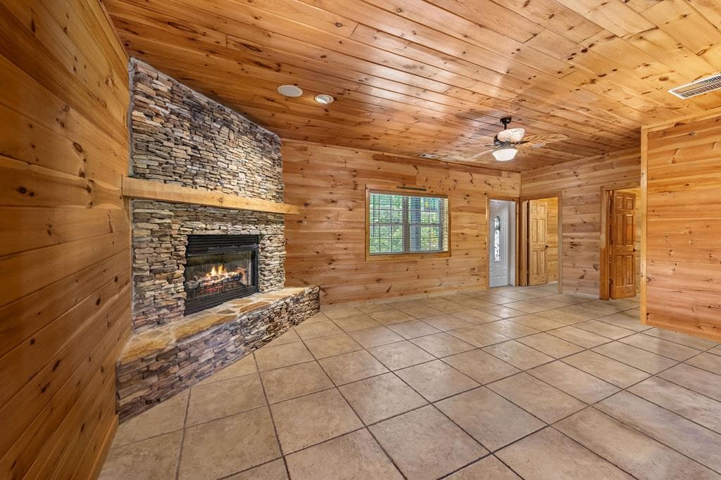 940 Knollwood Road, Mineral Bluff GA 30599 - Photo